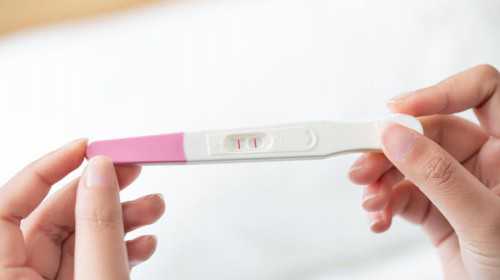 卵巢早衰有例假还能怀孕吗&弱精症做几代试管,患上前列腺炎的症状有哪些